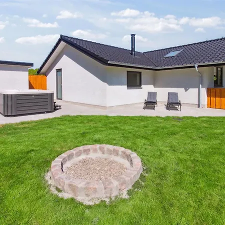 Hébergement de vacances Alvira - 30km From The Sea By Interhome